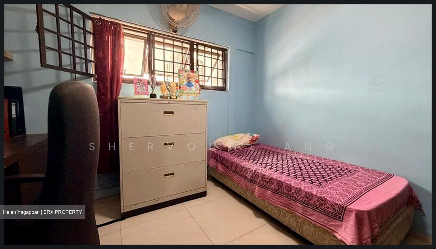 Blk 215 Ang Mo Kio Avenue 1 (Ang Mo Kio), HDB 4 Rooms #558546451